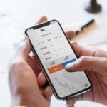 Twitter tweaks video again, adding view counts for some users